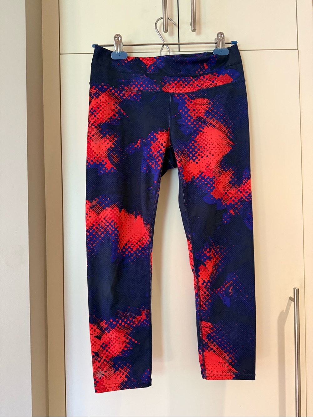 Athleta Navy and Red Patterned Leggings